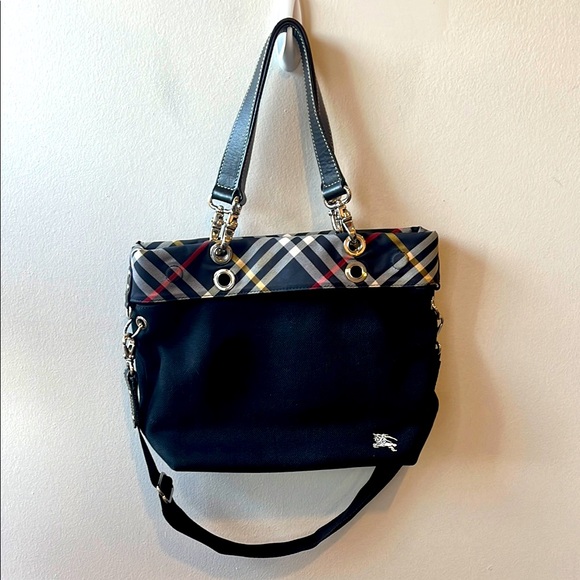 Burberry navy plaid purse 13x10x3 - Picture 1 of 7